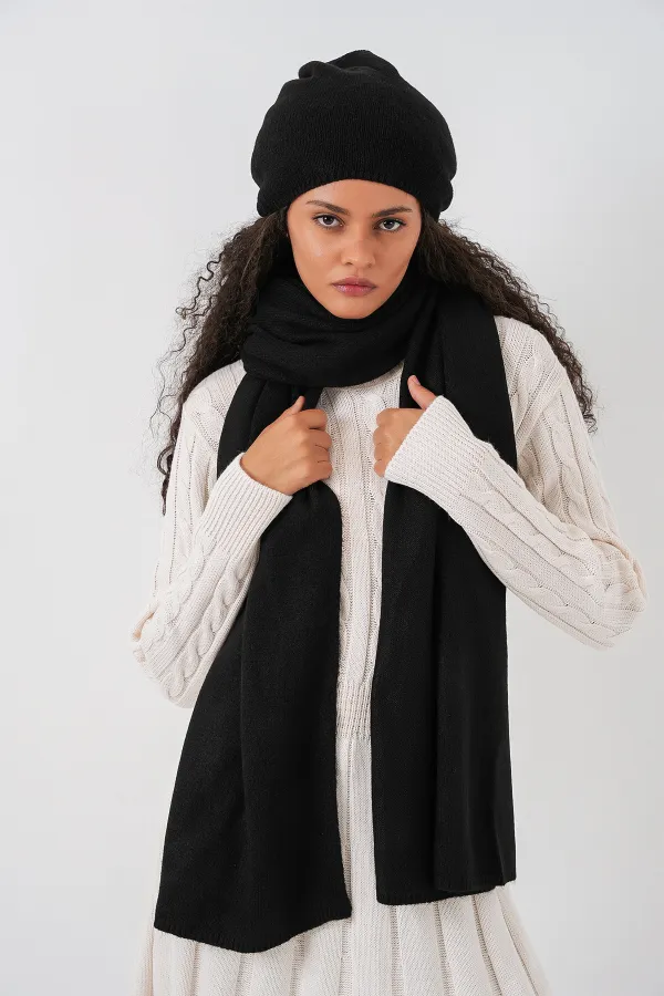 Écharpe et bonnet tricotés pour femme 15939 - Noir