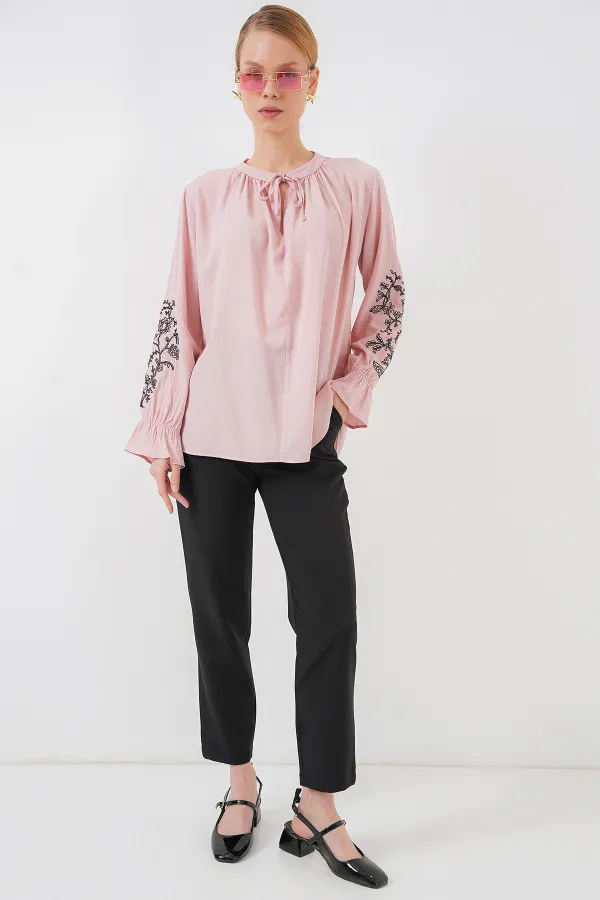 Kadın Nakışlı Örme Bluz 941 - Pudra