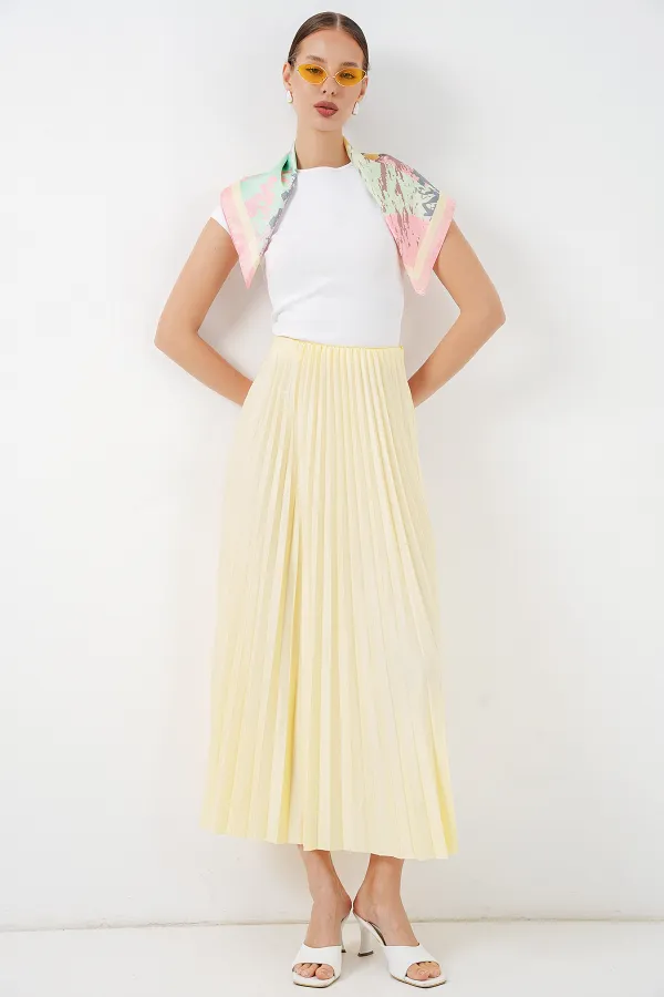 Jupe plissée aspect cuir 8009 - Jaune