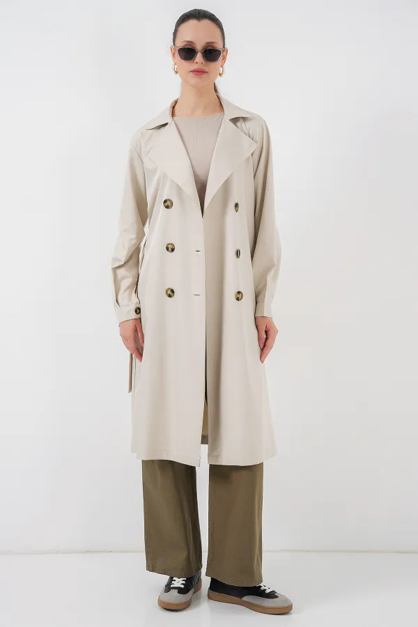 5853 Kruvaze Yaka Arkası Baskılı Trençkot - A.Bej