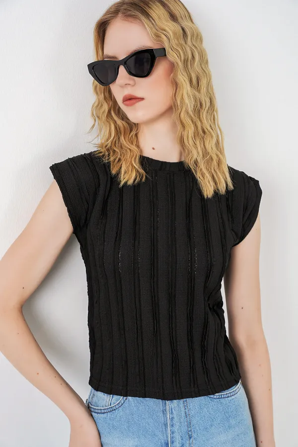 Women's Textured Sleeveless Knitted Stretch Blouse 991 - Black