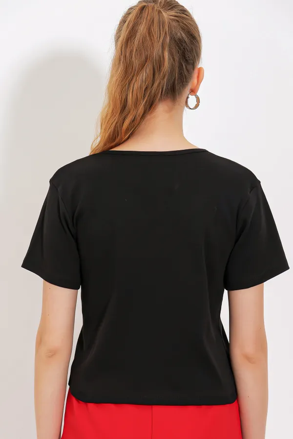Women's Black Button Detailed Short Sleeve T-Shirt 903 Women's Black Button Detailed Short Sleeve T-Shirt 903