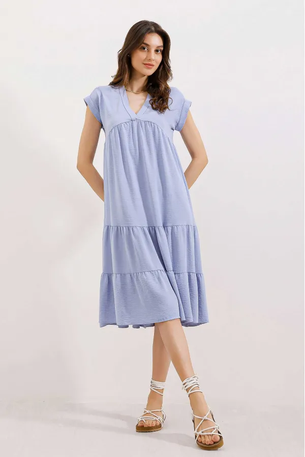 Robe à volants et col en V 2398 - Bleue