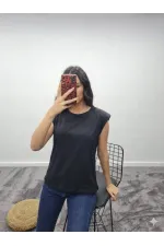 Padded Crew Neck T-Shirt