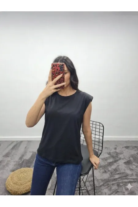 Padded Crew Neck T-Shirt