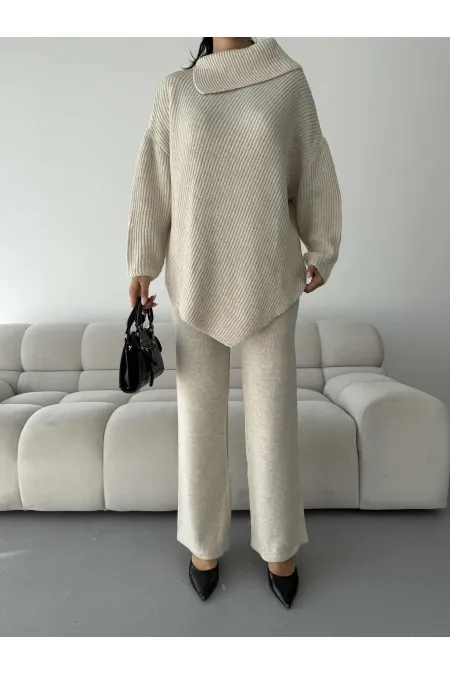 Ensemble en maille à col lettre 1555 - Beige