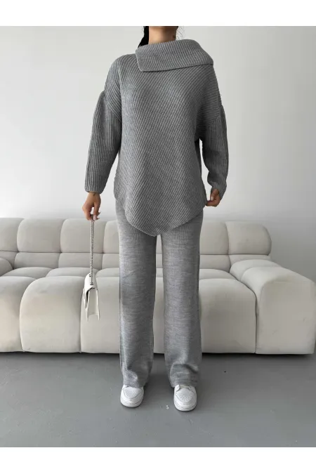 Ensemble en maille à col lettre 1555 - Gris