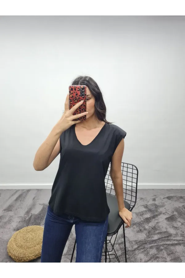 Padded V-Neck T-Shirt