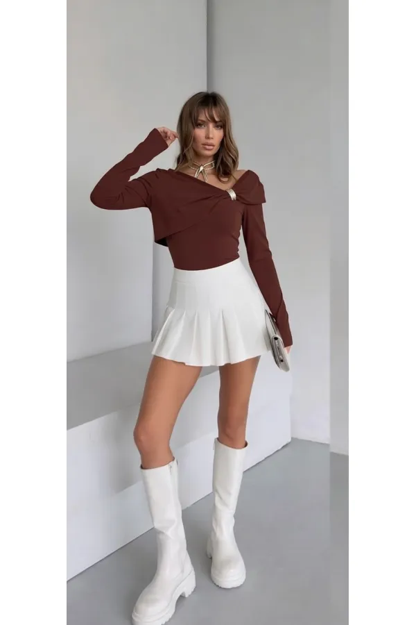 Chemisier drapé orné d'accessoires - Marron