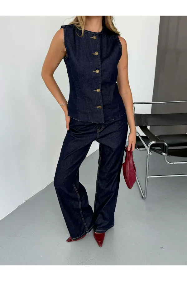 Costume en jean élégant