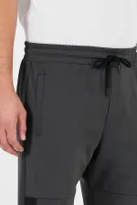 Erkek Antrasit Standart Fit Normal Kesim Düz Paça Cep Fermuarlı Rahat Jogger Eşofman Altı