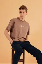 Leo Erkek Oversize Tshirt %100 Pamuk Bisiklet Yaka Baskı Detaylı Basic Tişört