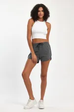 Kadın Yırtmaçlı Mevsimlik Premium Kumaş Regular Fit İpli Siyah-Gri Kısa Mini Şort