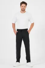 Erkek Siyah Standart Fit Normal Kesim Düz Paça Cep Fermuarlı Rahat Jogger Eşofman Altı