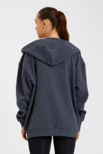 Kadın Kanguru Cepli Kapüşonlu Fermuarlı İçi Polarlı Hırka