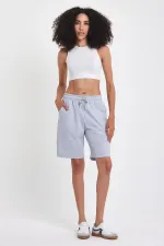 Kadın Rahat Kesim Beli Lastikli Mevsimlik Yumuşak Kumaş Cepli Gri Uzun Bermuda Şort MTLCB91-Gri