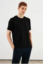 Erkek Bisiklet Yaka T-shirt %100 Pamuk Nakış Detaylı Basic Siyah Tişört MTLCE89