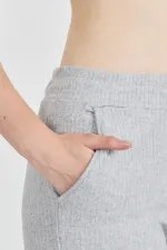 Pantalon de survêtement gris côtelé à jambes larges et taille haute avec poches pour femme