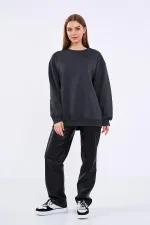Sweat-shirt basique oversize en coton anthracite pour femme, col rond.