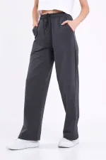 Kadın Mevsimlik Salaş Geniş Rahat Paça Yan Cepli Siyah Eşofman Altı