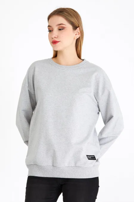 Women's Gray Color Basic Crew Neck Sweatshirt
