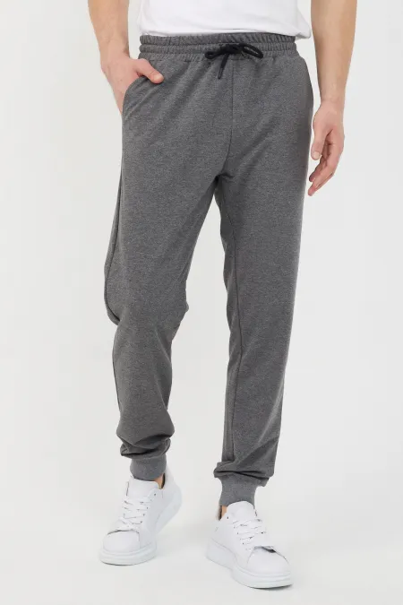 Erkek Regular Fit Rahat Kesim Beli Bağcıklı Jogger Cepli Lastikli Paça Siyah Eşofman Altı