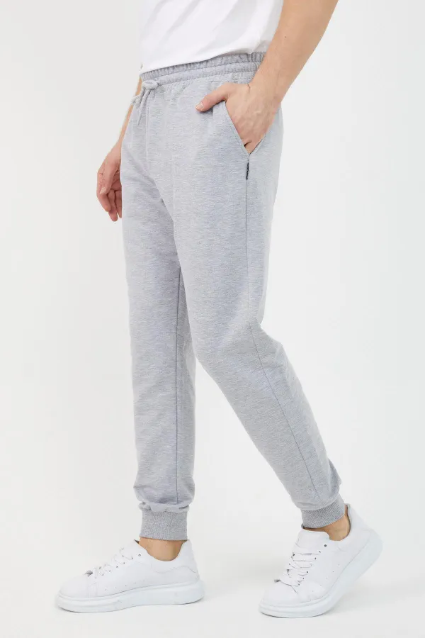 Erkek Regular Fit Rahat Kesim Beli Bağcıklı Jogger Cepli Lastikli Paça Siyah Eşofman Altı
