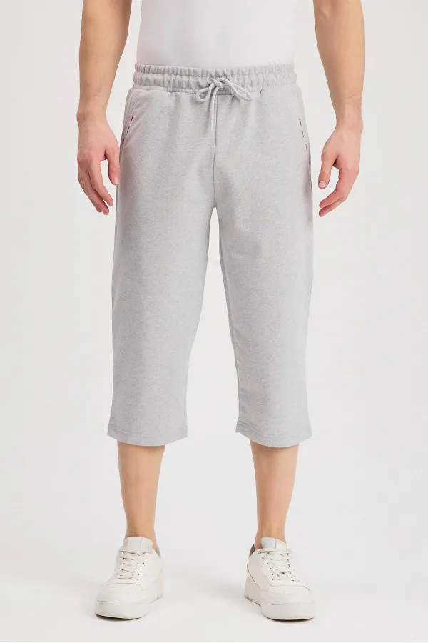 Erkek Yanları Cepli Gri Bermuda Diz Altı Kapri Beli Ayarlanabilir Lastikli Uzun Şort MTLCE108