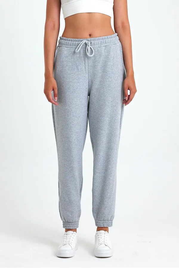 Kadın Gri Pamuklu Kalın Paçası Lastikli Yüksek Bel Rahat Jogger Eşofman Altı