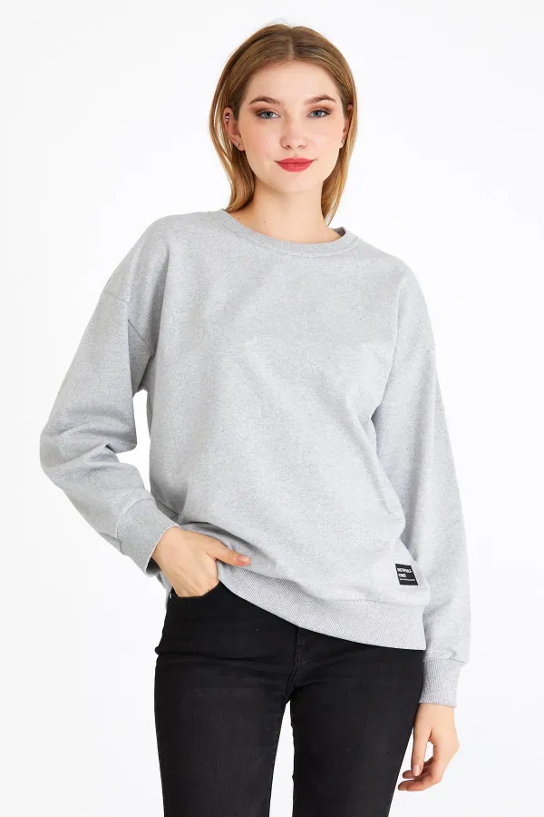 Women's Gray Color Basic Crew Neck Sweatshirt