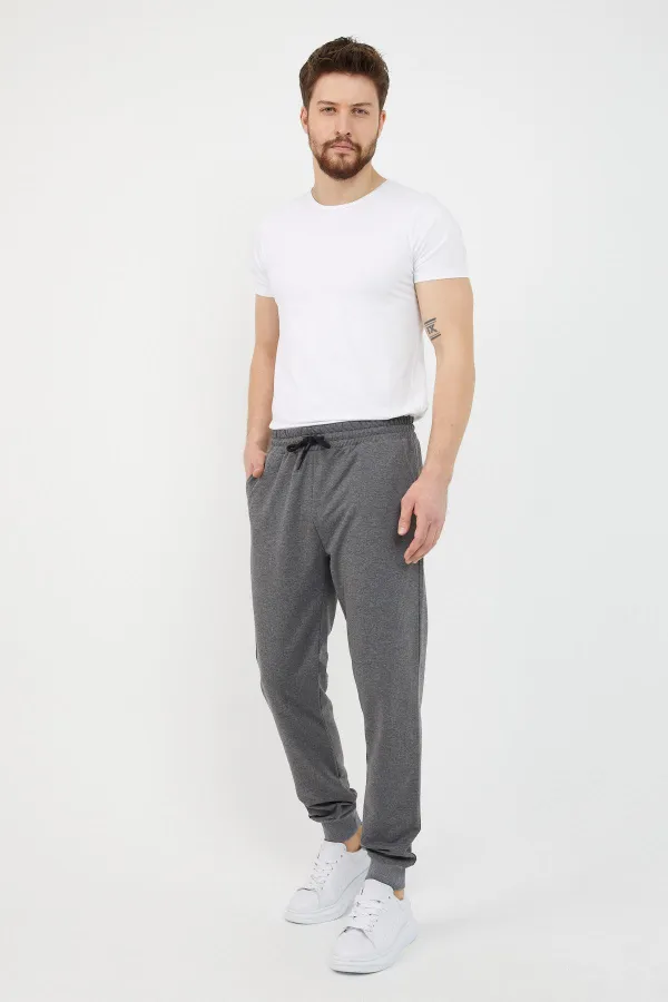 Erkek Regular Fit Rahat Kesim Beli Bağcıklı Jogger Cepli Lastikli Paça Siyah Eşofman Altı