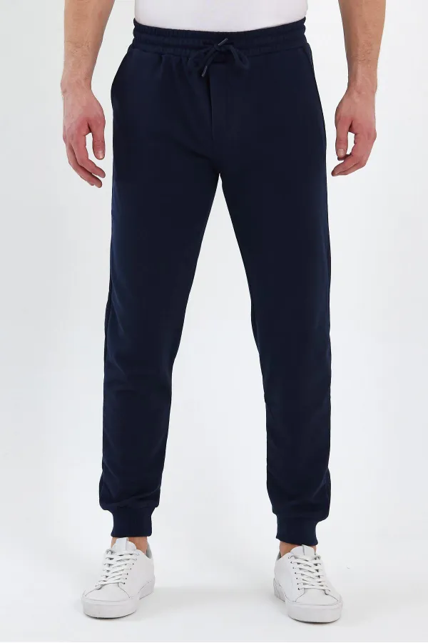 Erkek Siyah Arka Cep Etiket Detaylı Paça Lastikli Regular Fit Eşofman Altı