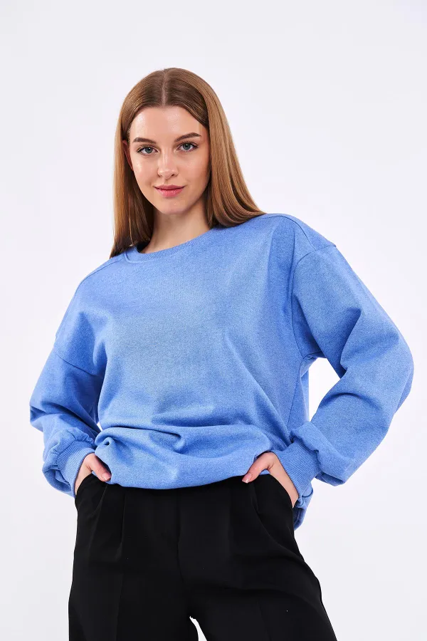 Sweat-shirt basique oversize en coton bleu pour femme, col rond.