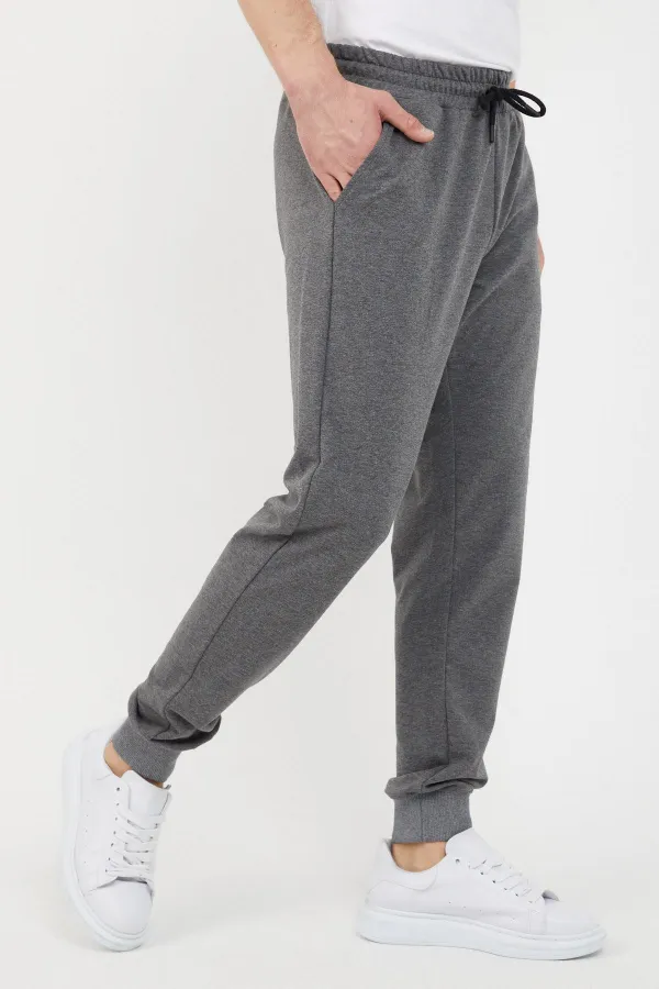 Erkek Regular Fit Rahat Kesim Beli Bağcıklı Jogger Cepli Lastikli Paça Siyah Eşofman Altı