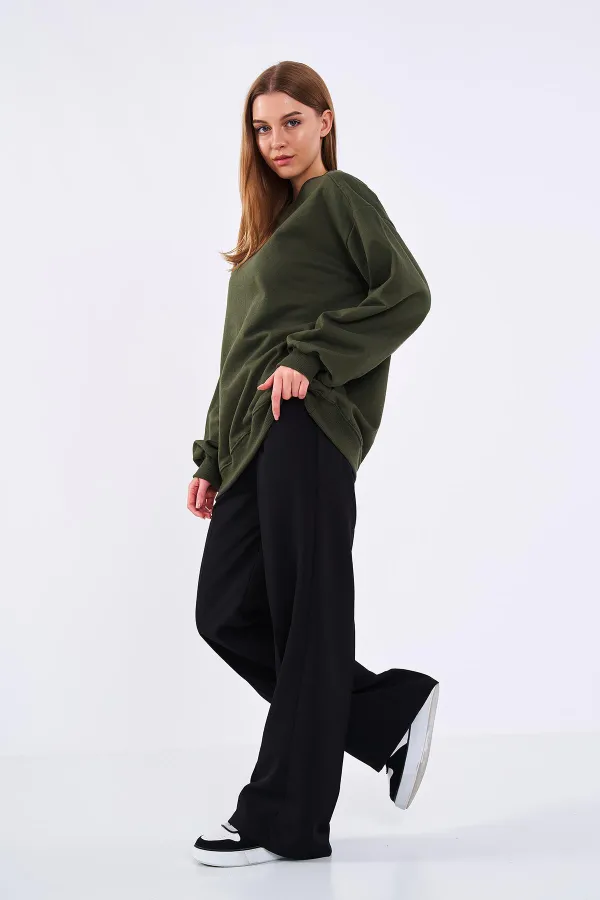 Sweat-shirt basique oversize en coton kaki pour femme, col rond.