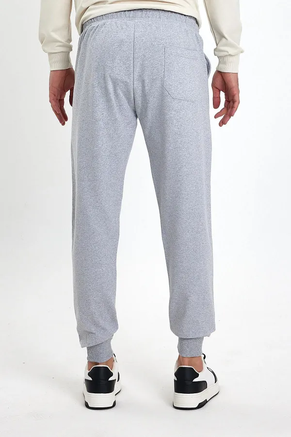 Pantalon de survêtement noir et gris pour homme, coupe classique, avec étiquette sur la poche arrière et ourlets élastiques (lot de 2)