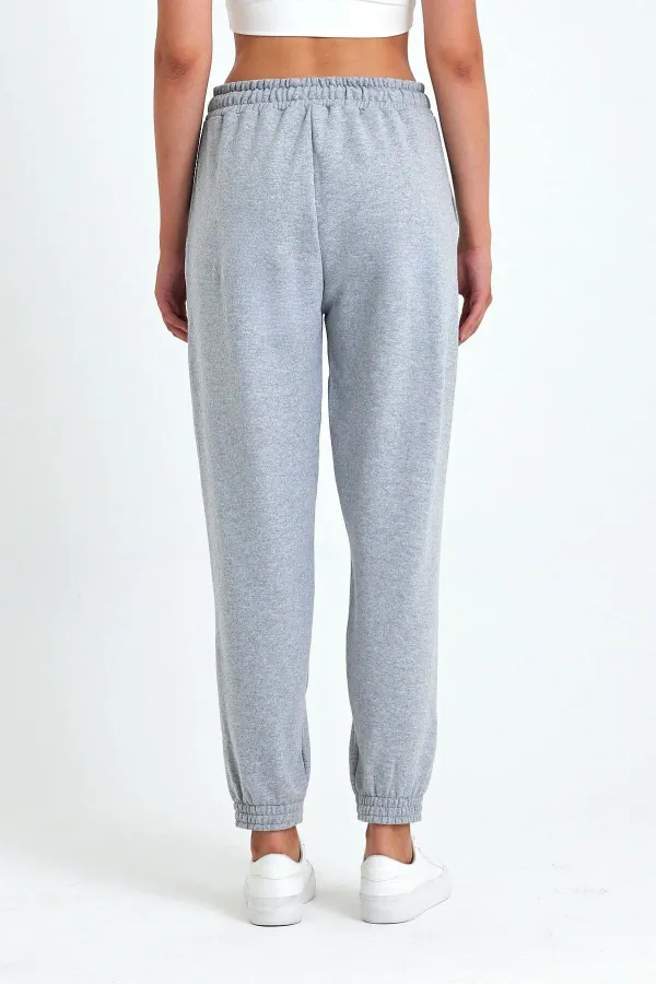 Kadın Gri Pamuklu Kalın Paçası Lastikli Yüksek Bel Rahat Jogger Eşofman Altı