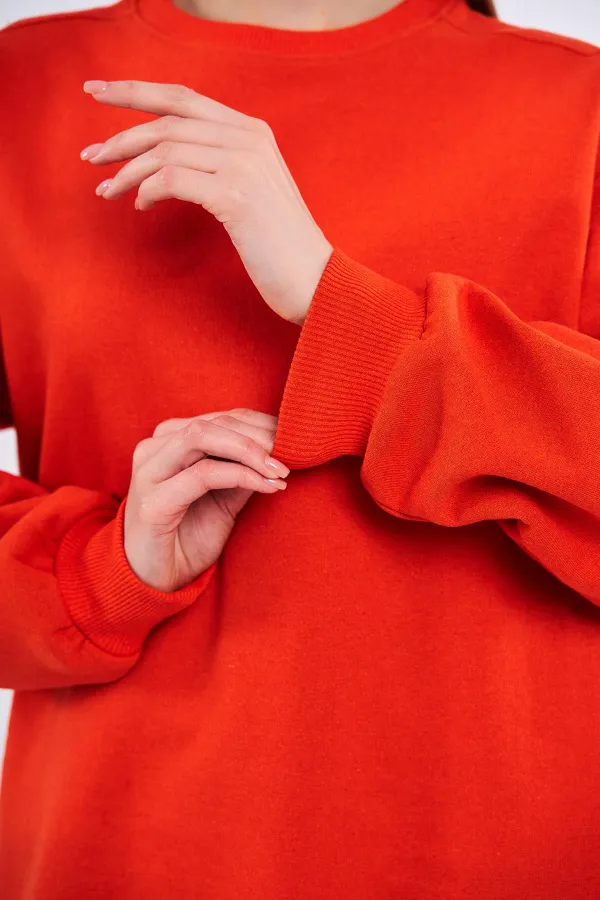 Sweat-shirt basique oversize en coton orange pour femme, col rond.