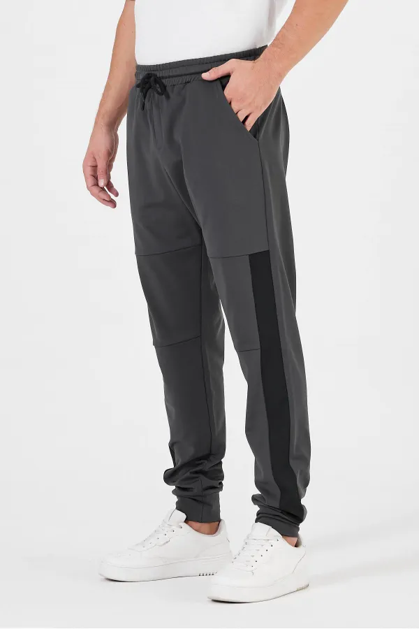 Erkek Siyah-Antrasit Standart Fit Normal Kesim Paça Ribanalı Cepli Rahat Jogger 2'li Eşofman Altı MTLCE101-2