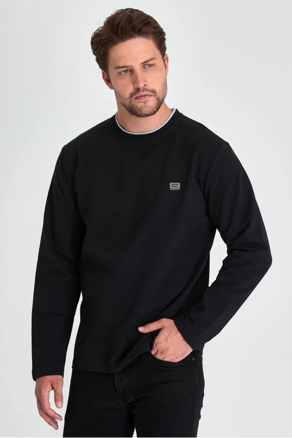 Sweat-shirt noir à col rond double pour homme, coupe décontractée standard, orné d'un imprimé.