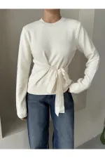 Ekru Miusa Ön Bağlamalı Tasarım Kazak