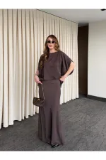 Kahverengi Omuz Drapeli Saten Bluz Etek Takım - 8005