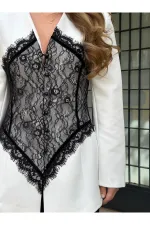 Beyaz Güpürlü Ceket - 0781