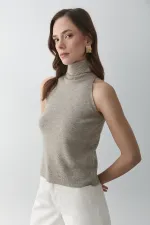 Débardeur à col roulé en vison - 251004