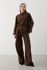 Ensemble pantalon et chemise marron avec détail à la taille - 8862