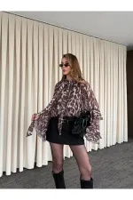 Chemisier en mousseline marron à nouer - 5024