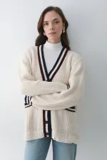 Gilet couleur crème et bordeaux avec poches - 241143