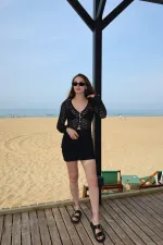 Ensemble cardigan et jupe boutonnés en perles noires - 7221