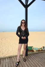 Ensemble cardigan et jupe boutonnés en perles noires - 7221