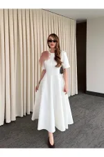 Robe blanc cassé avec broche amovible - 3151
